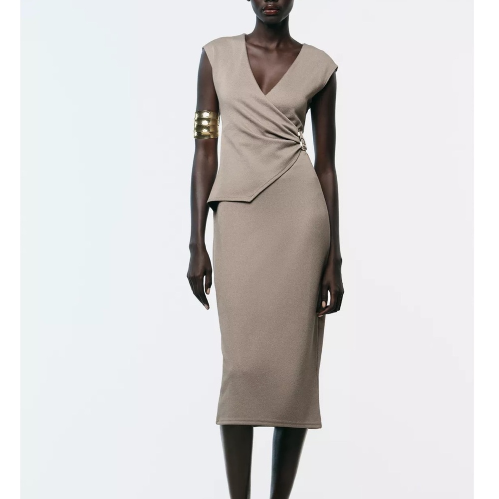 Zara NWT taupe beige tan wrap gold appliqué v neck midi dress - Picture 3 of 10
